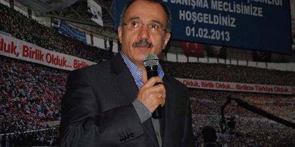 Ömer Dinçer: Yaptığımız iş bir bayrak yarışıdır