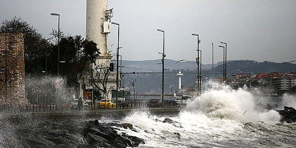 Marmara ve Ege'ye fırtına uyarısı
