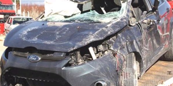 E�lence d�n��� kaza: 2 �l�