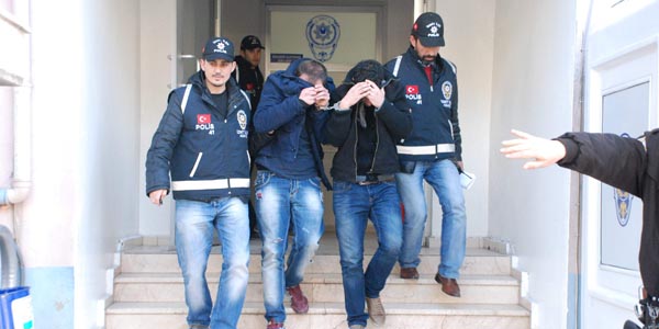 �zmit'te gasp iddias�: 5 g�zalt�