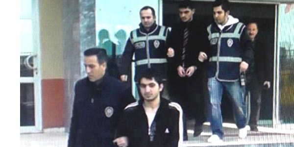 'Müdürlere gıcığım' dedi, okulları soydu