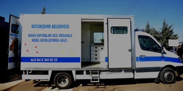 Diyarbakır Büyükşehir Belediyesi'ne hayvan ambulansı alındı