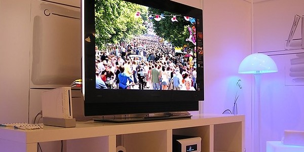 Fazla televizyon izleyenler dikkat