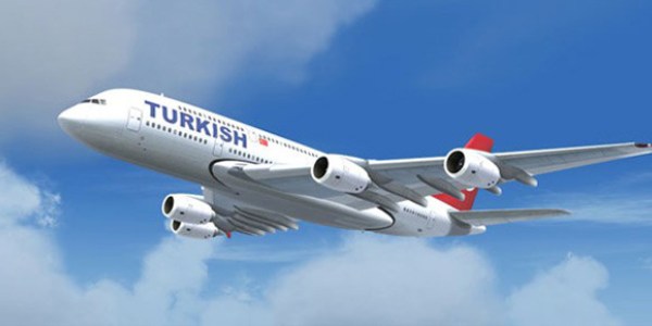 Uçak ve yolcu trafiği artmaya devam ediyor