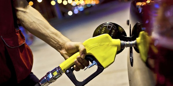 Motorinin litre fiyatına 7 kuruşluk zam