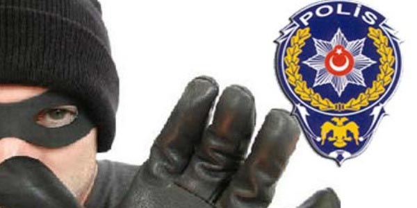 20 yıldır çalıştığı PTT şubesinden 65 lira çaldı iddiası