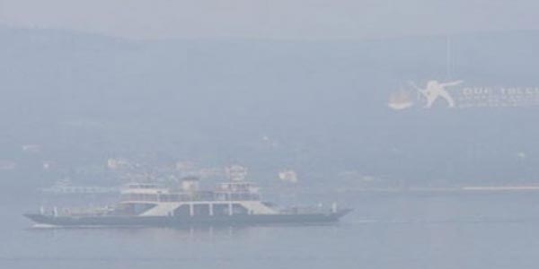 Çanakkale'de sis deniz ulaşımını durdurdu