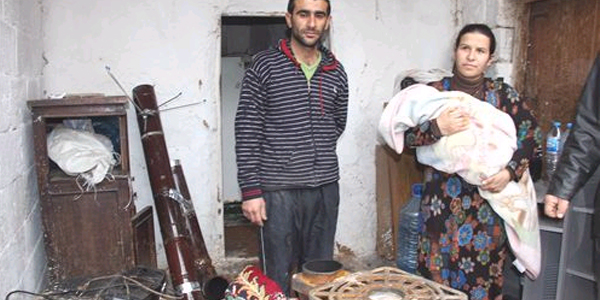 İç savaştan kaçan Suriyeli ailenin evi yıkıldı