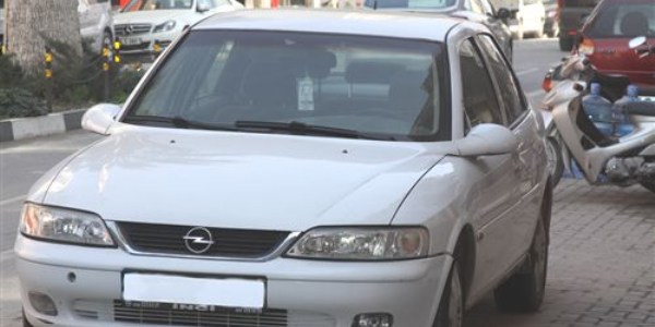 Polisten hırsızlara suçüstü
