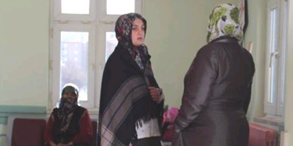 4 ayl�k bebek be�i�inde �l� bulundu