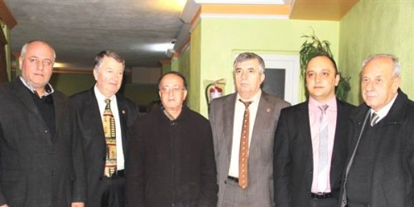 Edremit'te f�r�nc�lar e�itim al�p s�nava sokuldu