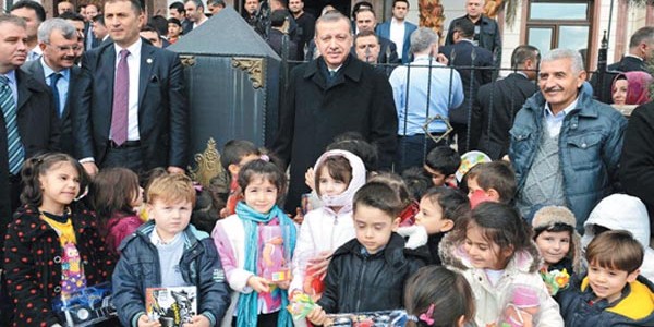 Son ankete göre vatandaş teröre çözüm sürecini destekliyor