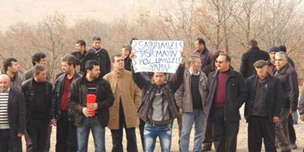 10 ki�inin �ld��� yolda eylem