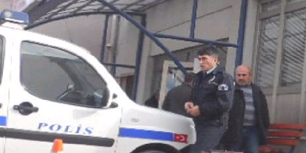 Pazarda simit�iye 'Fazla ba��rma' daya��