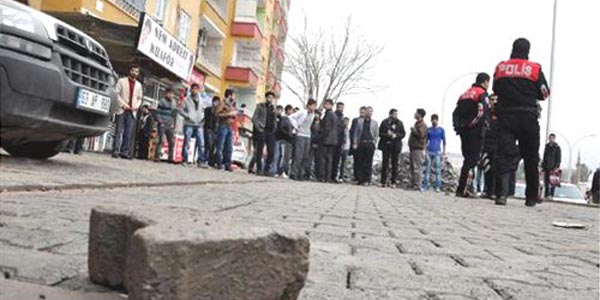 Şanlıurfa'da park kavgası: 2 yaralı, 5 gözaltı