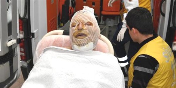 T�p� a�arak intihara kalk��an okul m�d�r� a��r yaraland�