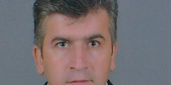 Muhtar tartıştığı köylüsünü silahla yaraladı