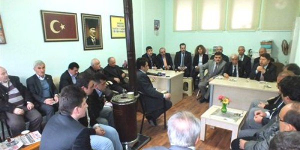 Milletvekili Tun�, Bart�n'da muhtarlara �al��malar� anlatt�