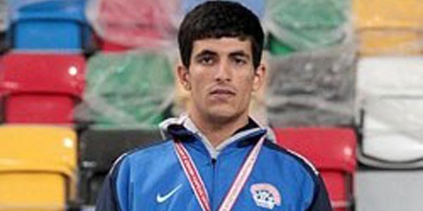 Öğretmeni spora yönlendirdi, rekor kırdı