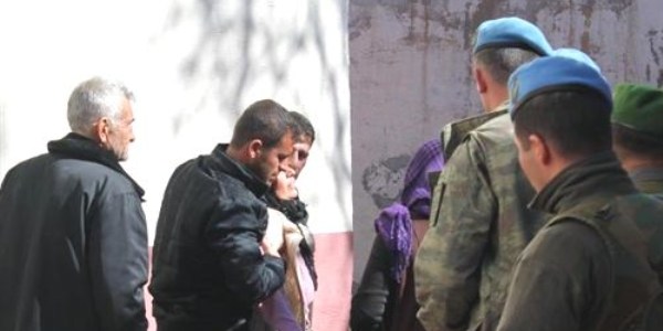 Ah�rda kendini ast�