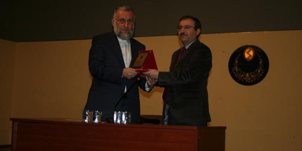 56 yaşında hafız oldu