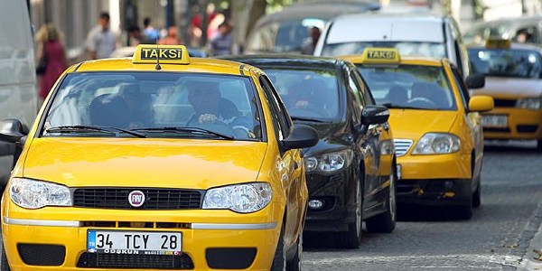 Taksilere 'kademeli ücretlendirme' geliyor