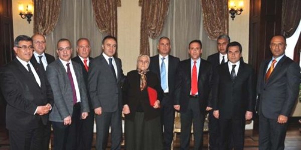 Hayırsever aileden Side'ye ilköğretim ve anaokulu
