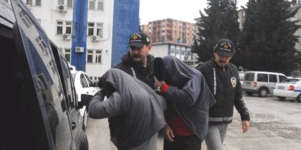 Bankadan kredi �ekip i�ledi�i cinayete yard�mc� tuttu