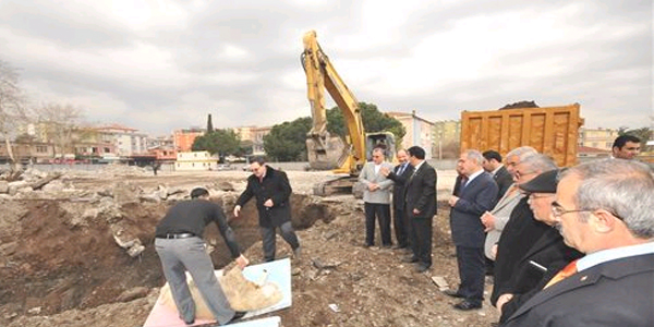 Osmaniye Belediyesi'nin yeni hizmet binası yapılıyor