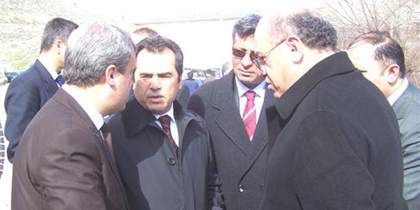 Hay�rsever i� adam� �nal, yeni okul yapt�rmak i�in yer talep etti