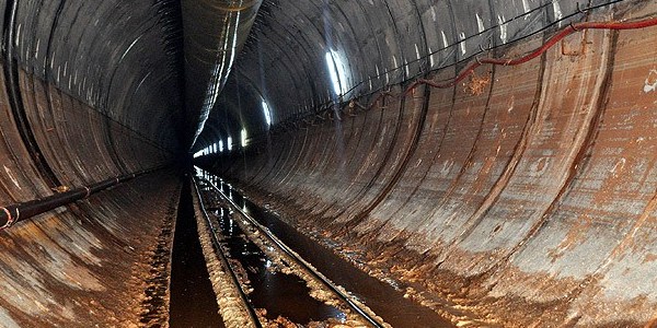 'En büyük tünel'de ışığa doğru