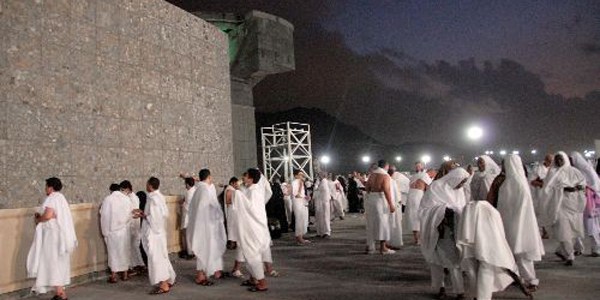 Hastal�k riski ta��yan hac�lar 'koronavir�s' takibinde