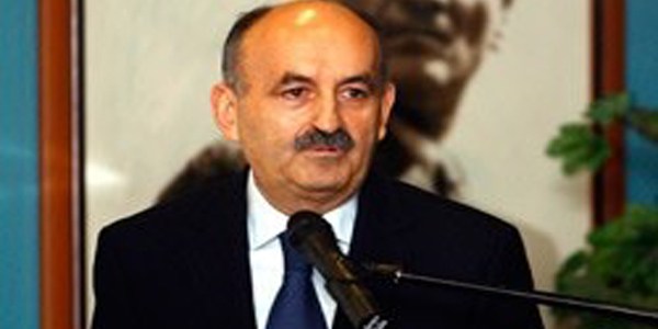 Müezzinoğlu, gündemdeki soruları cevapladı