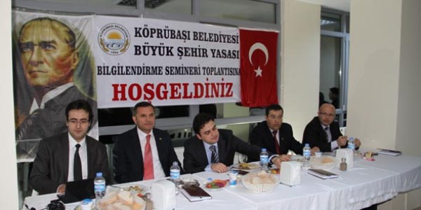 K�pr�ba�� k�ylerine b�y�k�ehir yasas� anlat�ld�