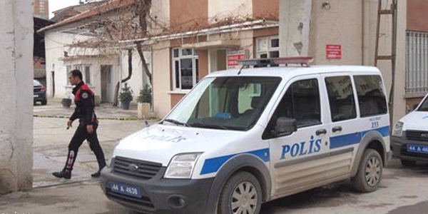 Otoparkta silahl� kavga
