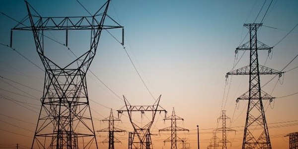 Elektrik iletim dağıtım hattıyla haberleşilebilecek