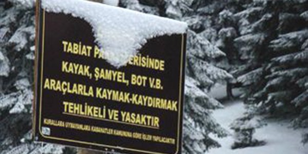 Abant'ta şambrelle kayma yasağı kaldırıldı