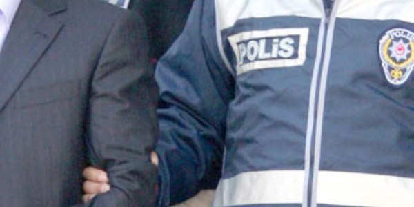 Sahte subay tutuklandı