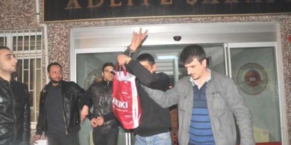 Uyu�turucudan tutukland�, 'ya�as�n bonzai' diye ba��rd�