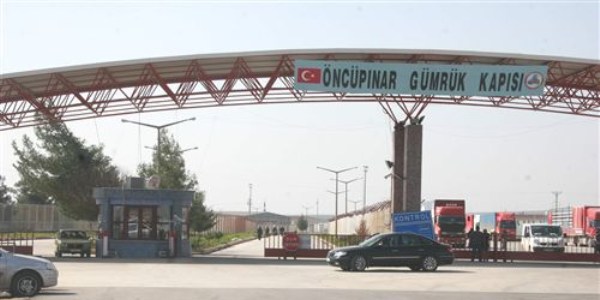 �nc�p�nar S�n�r Kap�s�'nda hafta sonu sakinli�i