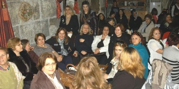 CHP'li kad�nlardan tan��ma �ay�
