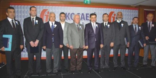 Kocaeli'nde vergi rekortmenleri ödüllendirildi