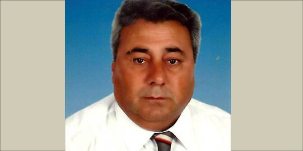 Öğretmen evinde ölü bulundu