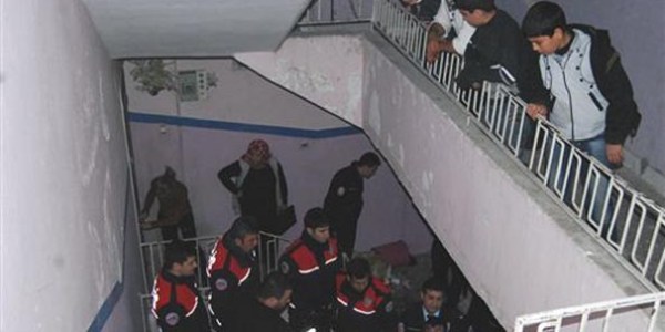 Eski eşini korkutmak için ses bombası patlattı