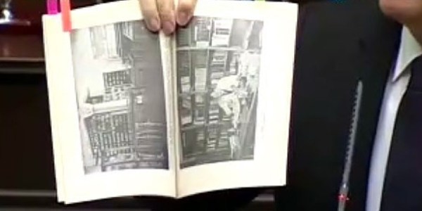 Erdoğan kafataslarını gösterip sordu: Millet tarifi bu mu/ Video