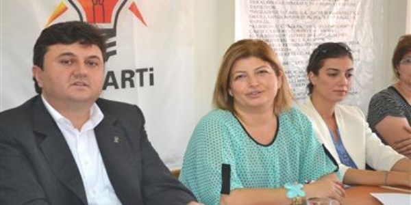 AK Parti Manisa Kadn Kollar Bakan Uygur, grevinden istifa etti