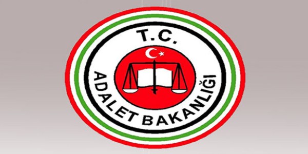 Bakanlık, adli tatilin akıbetini değerlendiriyor