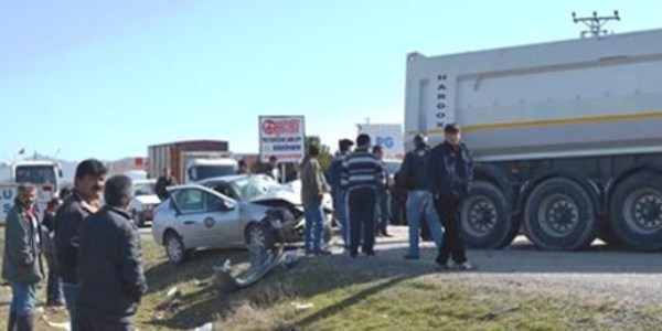 Eşme'de trafik kazası 4 yaralı