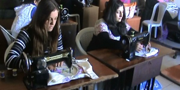 Topladığı eski makinalarla kurs açtı