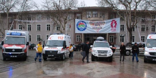 Sa�l�k Bakanl���'ndan Tokat'a 4 ambulans